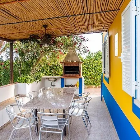 15Min From Santa Luzia And Barril Beach Away, Wifi And Private Pool