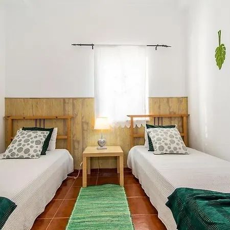 15Min From Santa Luzia And Barril Beach Away, Wifi And Private Pool *