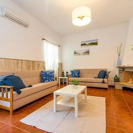 15Min From Santa Luzia And Barril Beach Away, Wifi And Private Pool